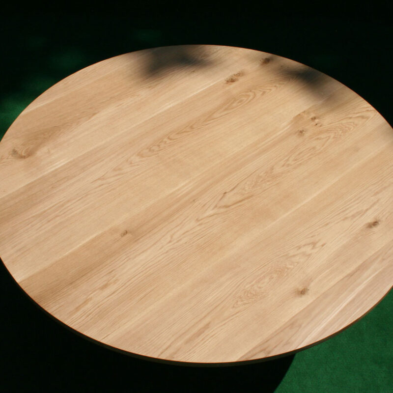 runder Baumtisch aus Eiche massiv
